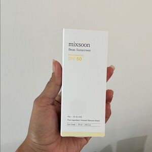 Bean Sunscreen SPF 50 - White